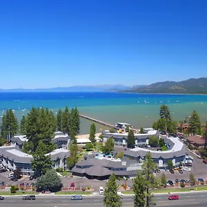 Retreat & At Tahoe Отель